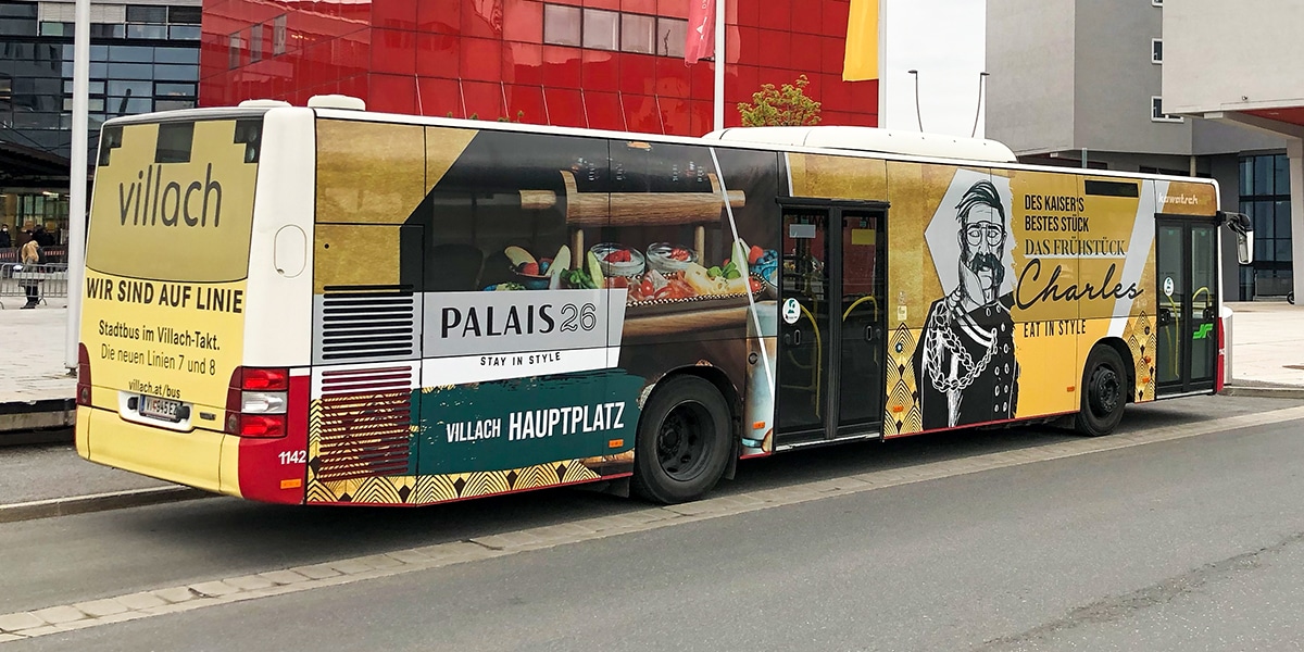 Außenwerbung - Busbeklebung Palais 26